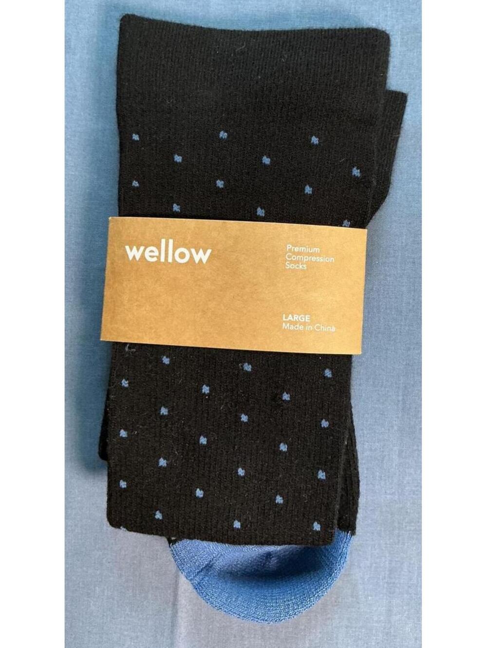 Willow Bamboo Size Large Compression Socks Black NEW